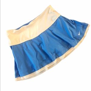 Nike dry fit extra small blue and white skirt
